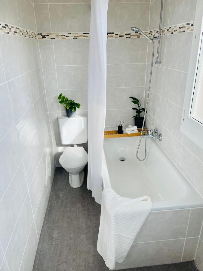 -The Urbanist- Lakeview Free Parking 2Bd Fast Wifi اوبرهوفن المظهر الخارجي الصورة